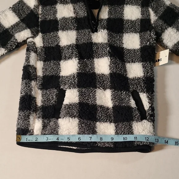 Epic Threads Black and White Checkered Fleece Pullover NWT Size 7 Warm Cozy - Picture 9 of 11